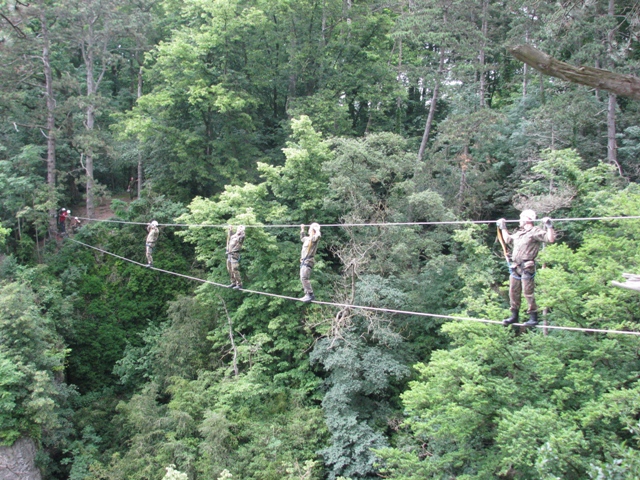 randonnée sportive avec joëlettes, Marche-les-Dames, 2012